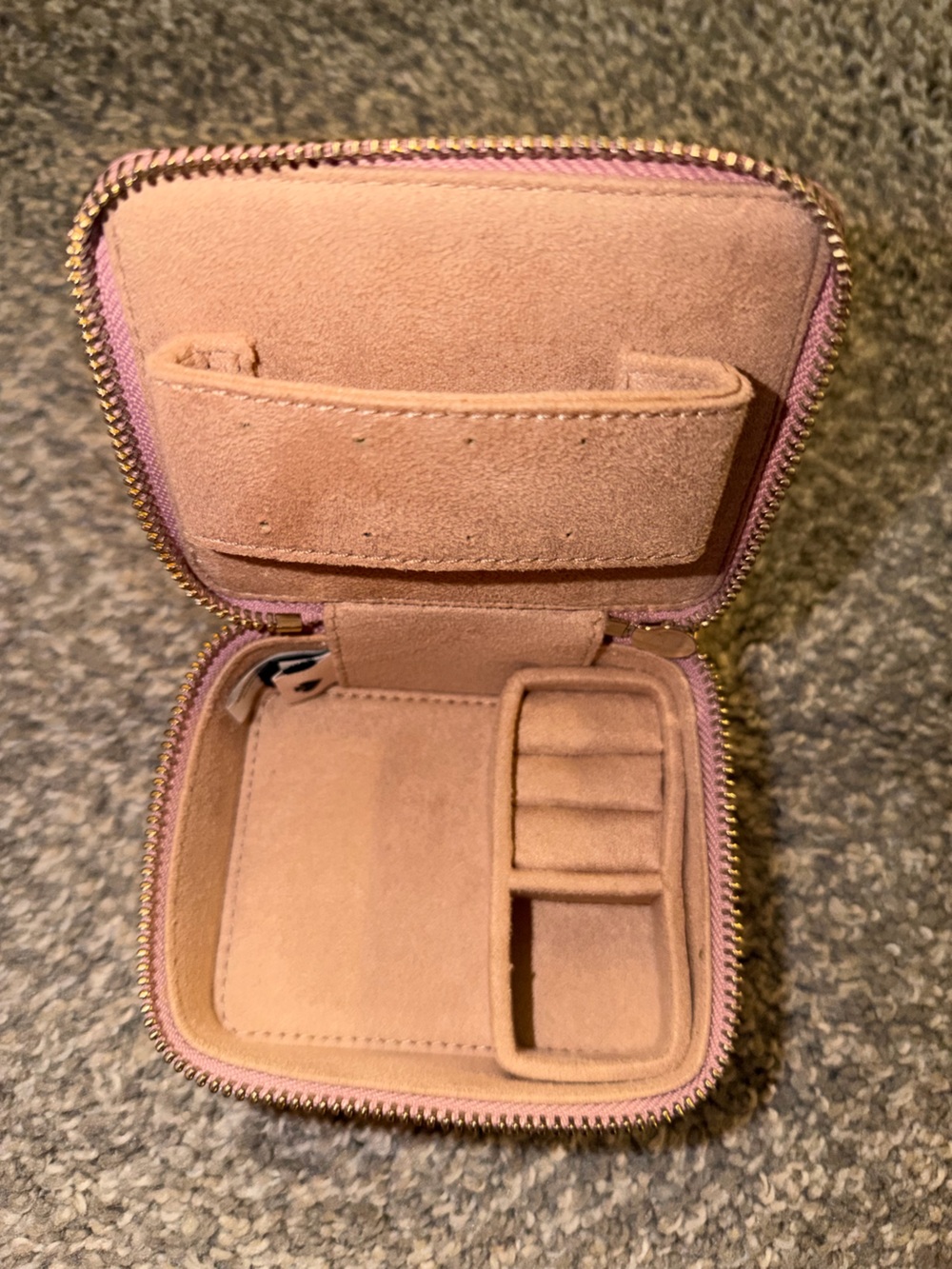 Kate Spade Pink Glitter Jewelry Box - Picture 8 of 10